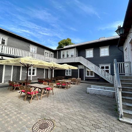Old Town Apartment Пярну Экстерьер фото